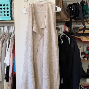 Sleeveless Cardigan